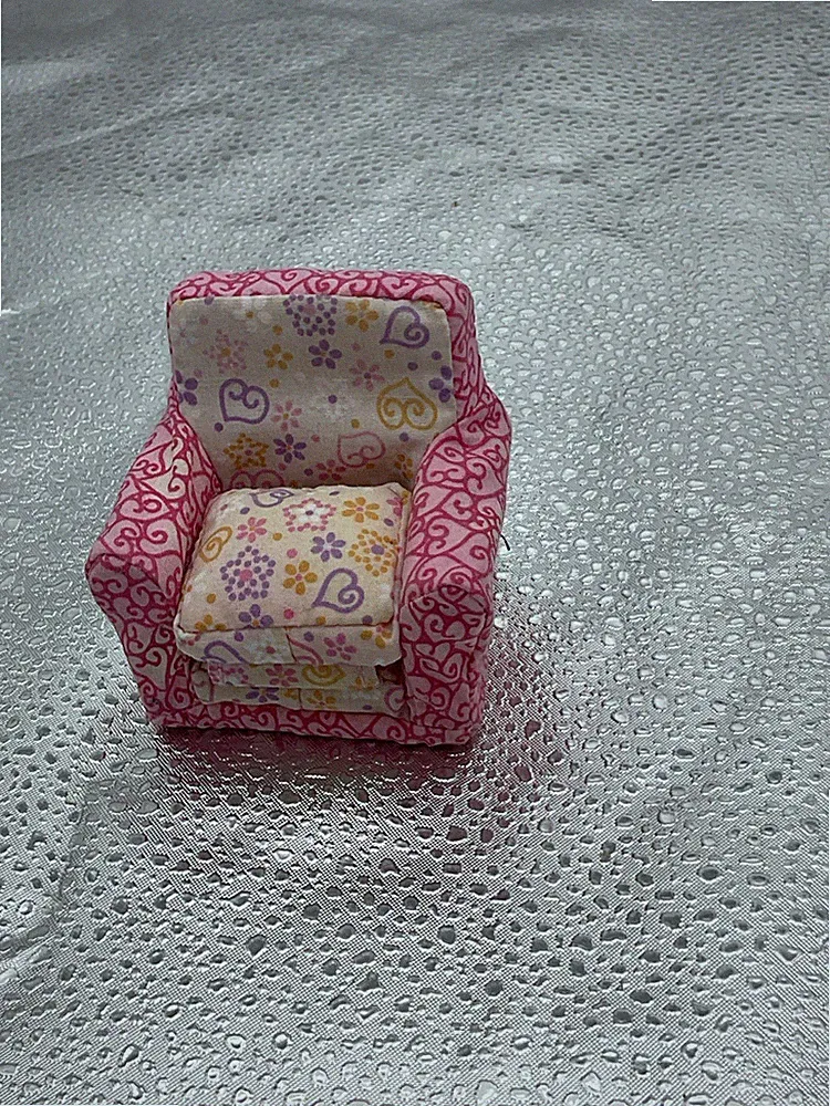 Fisher Price Loving Family Dollhouse Pink Recliner Heart Pull Out Chair